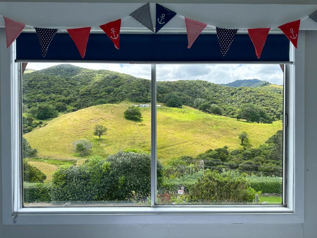 Pohutukawa Coastal Chalets Coromandel Extérieur photo