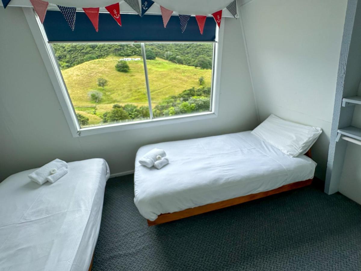 Pohutukawa Coastal Chalets Coromandel Extérieur photo
