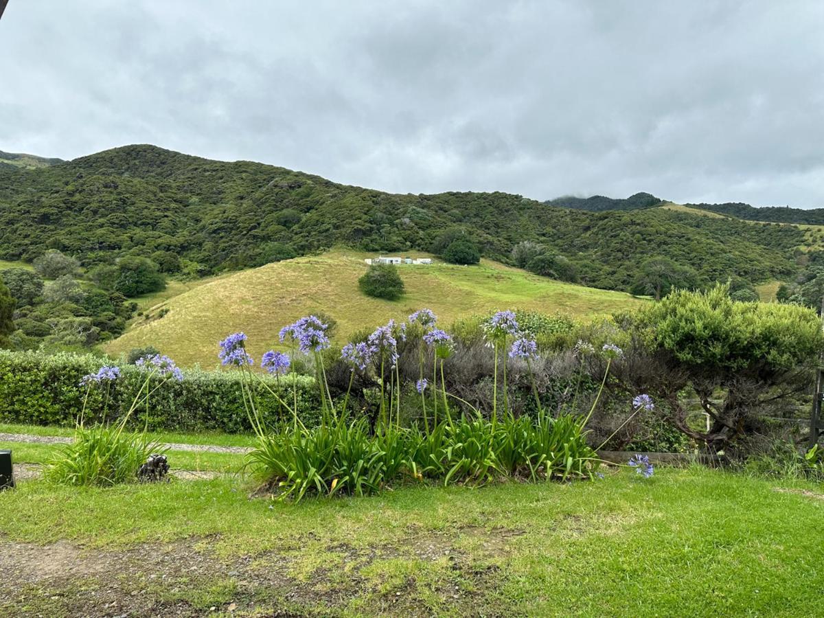 Pohutukawa Coastal Chalets Coromandel Extérieur photo